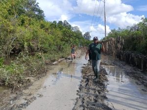 Semangat Tanpa Batas, Satgas Dan Masyarakat Bersatu Dalam TMMD Ke-124 Kodim 1012/Buntok