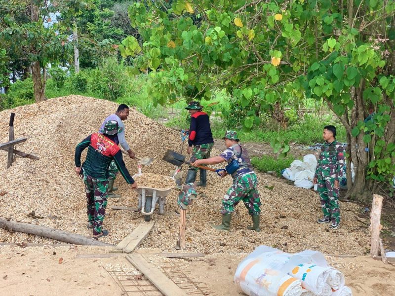 Arco Alat Andalan Anggota Satgas Untuk Angkut Material Batu Dan Pasir